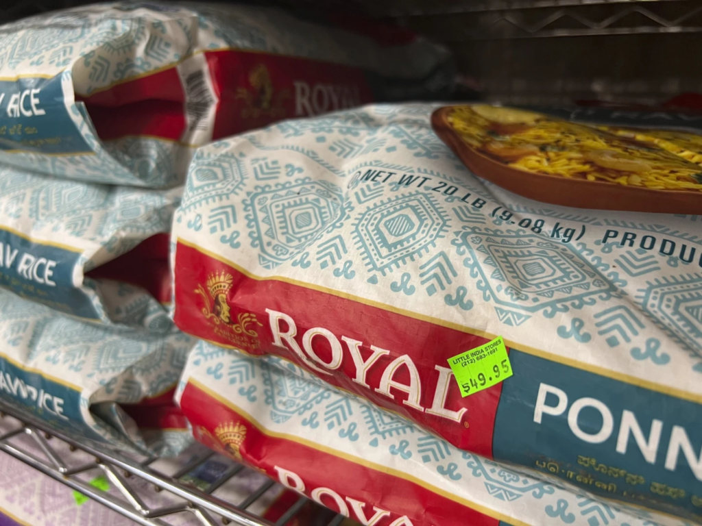 “India’s Reduction in Rice Exports Sparks Panic-Buying Amongst Indian Expats in the US”